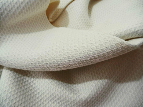 Tecido Piquet Pequeno Favinho Off White - 100 % algodão 