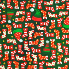 Tecido Tricoline Digital de Botinhas, Meias e Toucas de Natal - Fundo Verde - Coleção de Natal