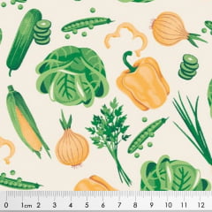 Tecido Tricoline Legumes: Alface, Pimentão, Pepino, Milho, Cebolinha, Vargem, Cebola e Salsa - Fundo Off White - Coleção Gourmet 